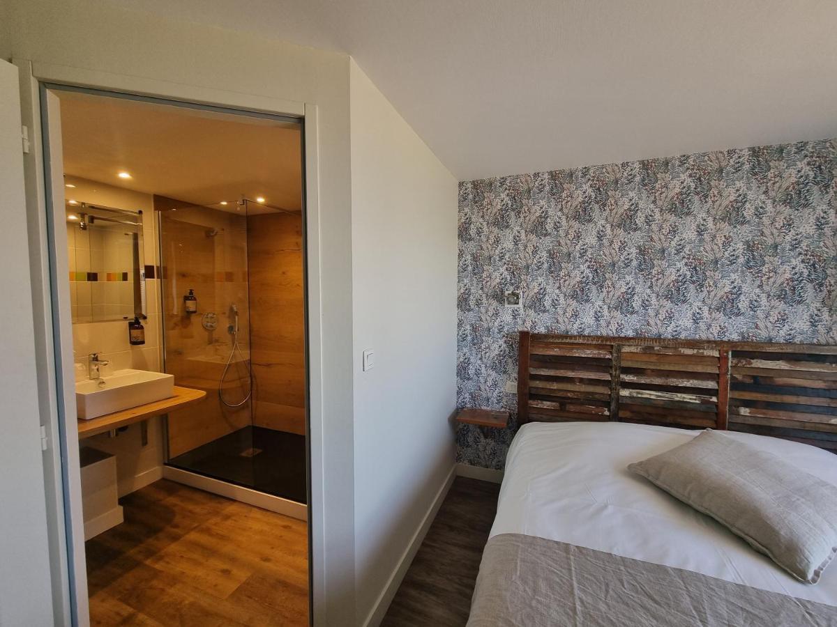 Hotel Vauban เลอปาเลส์ ภายนอก รูปภาพ