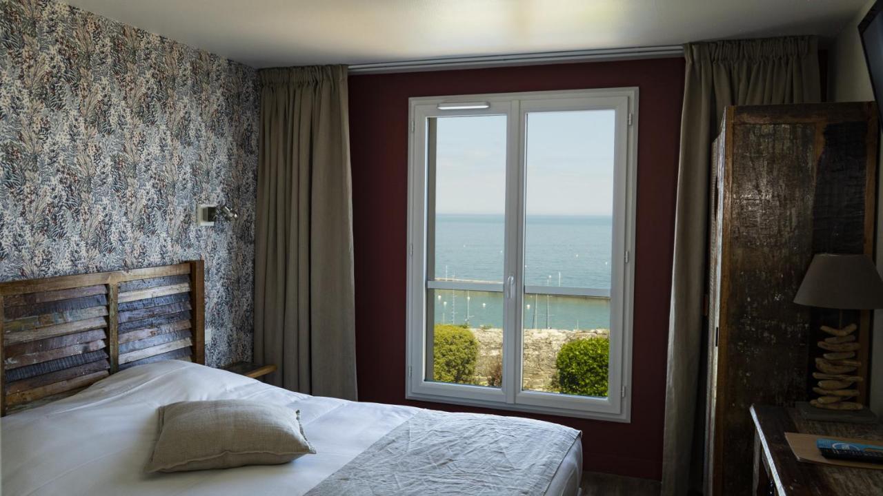 Hotel Vauban เลอปาเลส์ ภายนอก รูปภาพ